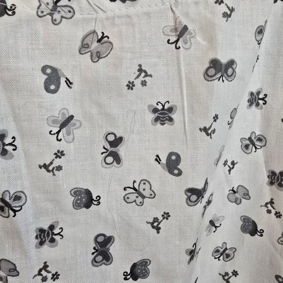 No label butterfly and flowers printed dress or muumuu.  Front button-up. Sz S-M - Picture 6 of 6